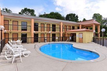 Quality At I-85 Inn 2*